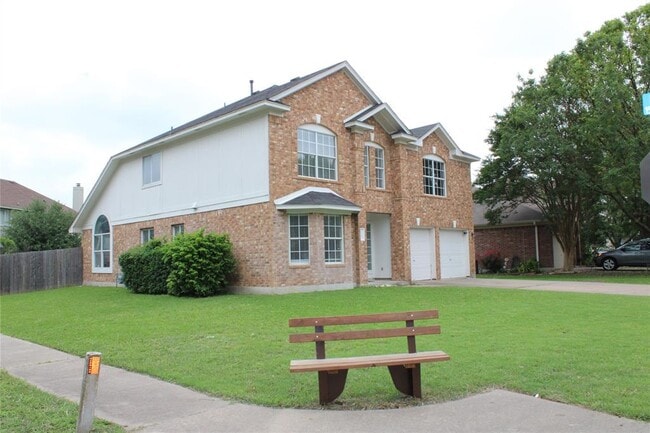 Building Photo - 16205 Glorious Ln