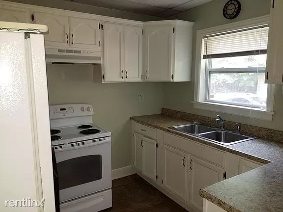 Building Photo - 3 br, 2 bath House - 474 E Cecil St