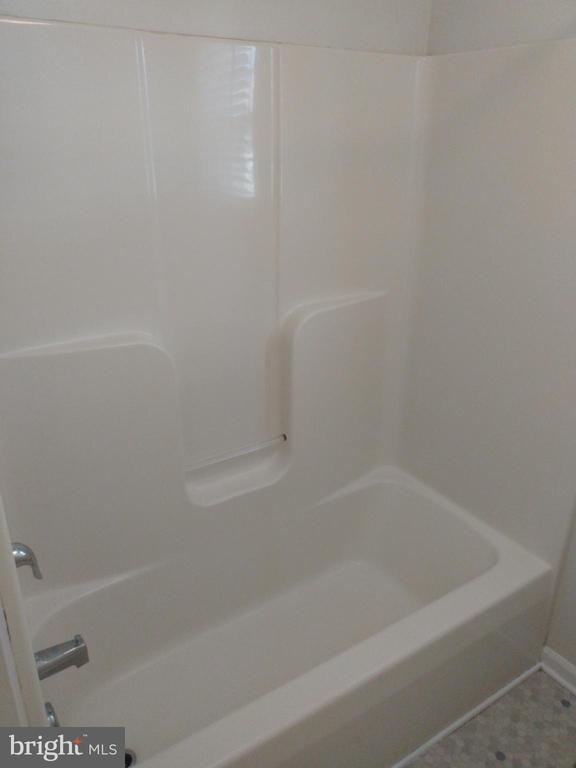 Building Photo - 1336 Tristram Cir