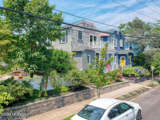 Building Photo - 1503 Emory St