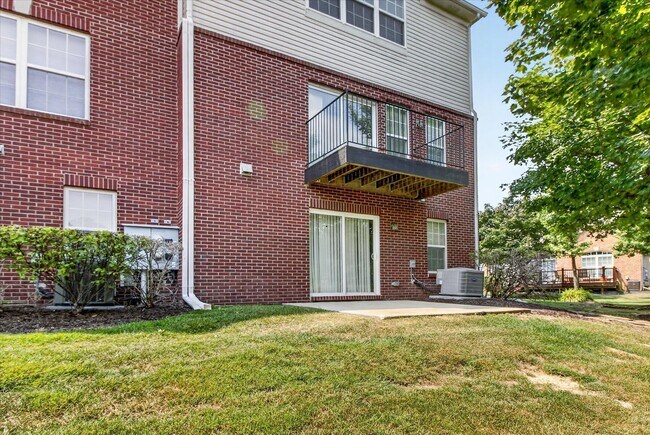 Building Photo - 379 Cherry Orchard Rd