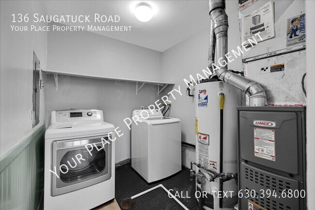Building Photo - 136 Saugatuck Rd