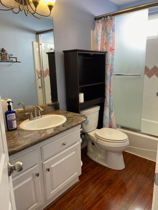 Building Photo - 20947 Hackney St