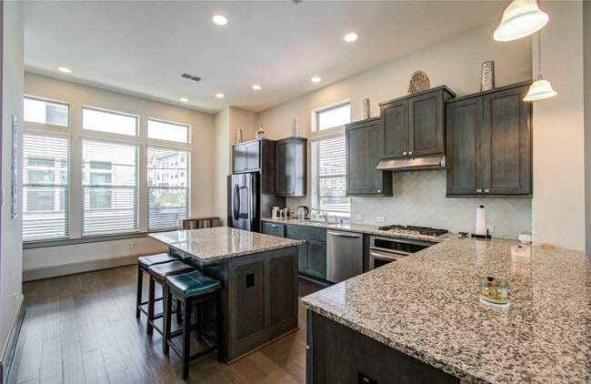 Building Photo - 3104 Mitchell Landing Ct