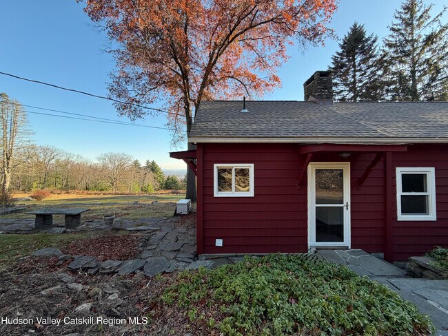 Primary Photo - 13 Heyden Rd