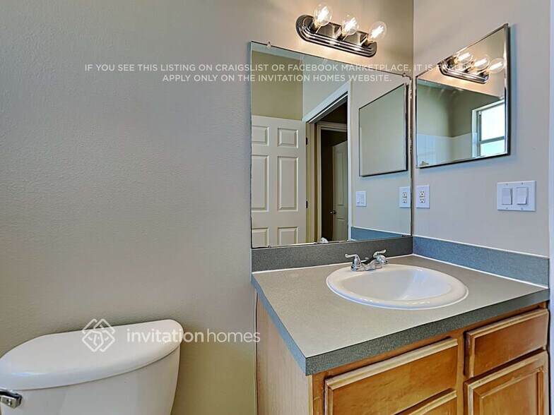 Building Photo - 16805 Hawkridge Rd