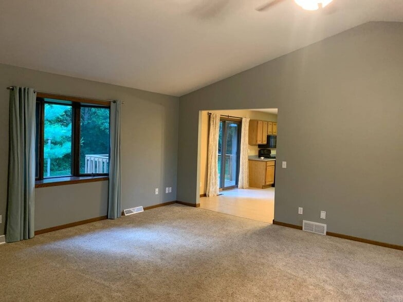 Building Photo - W13567 Woodland Way