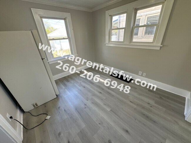 Building Photo - 3 bedroom house - Section 8 OK!
