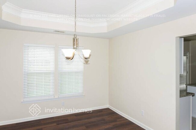 Building Photo - 15832 Hollingbourne Rd