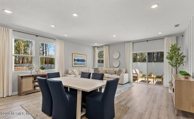 Building Photo - 14600 Macadamia Ln