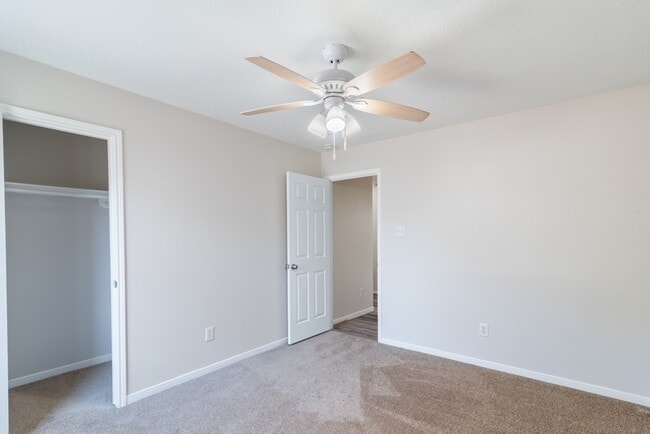 Building Photo - 15423 Day Trip Trail