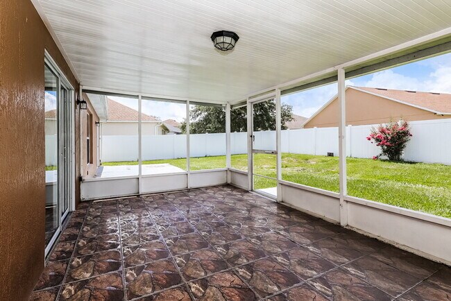 Building Photo - 410 Marlberry Leaf Ave