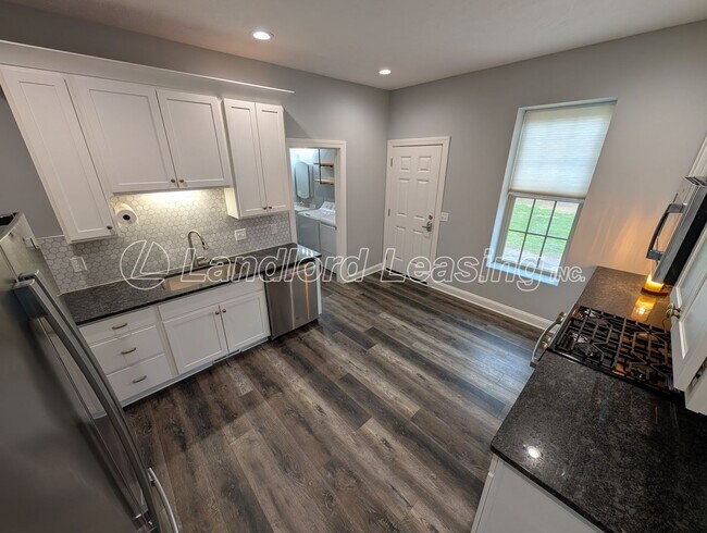 Building Photo - Fully Renovated Historic Home with First-Floor Primary Suite