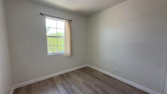 Building Photo - 5283 Ellery Terrace