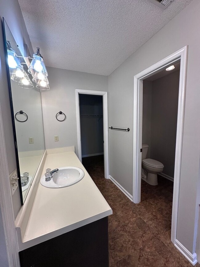 Building Photo - Valley Stream Subdivision!!