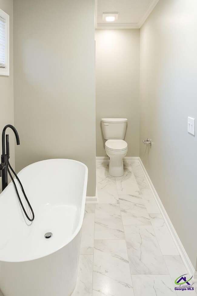 Building Photo - 102 Arbour Ct