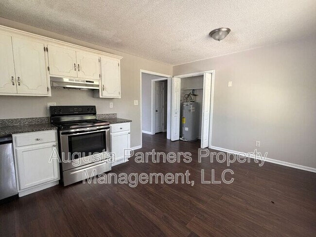 Building Photo - 3626 Pebble Creek Dr