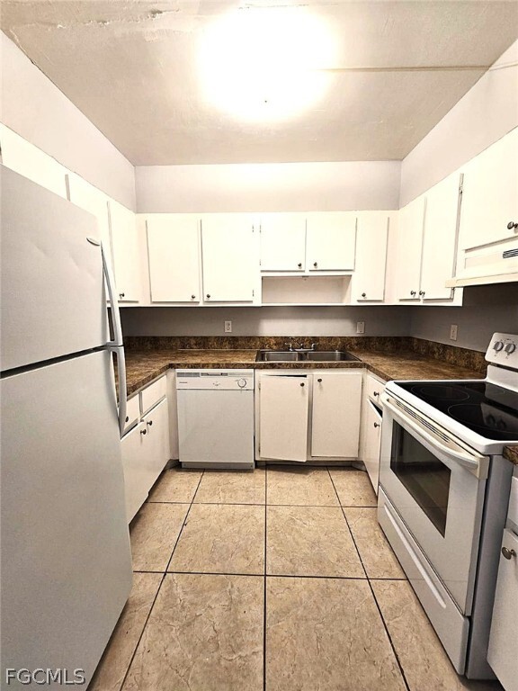 Building Photo - 1830 Maravilla Ave