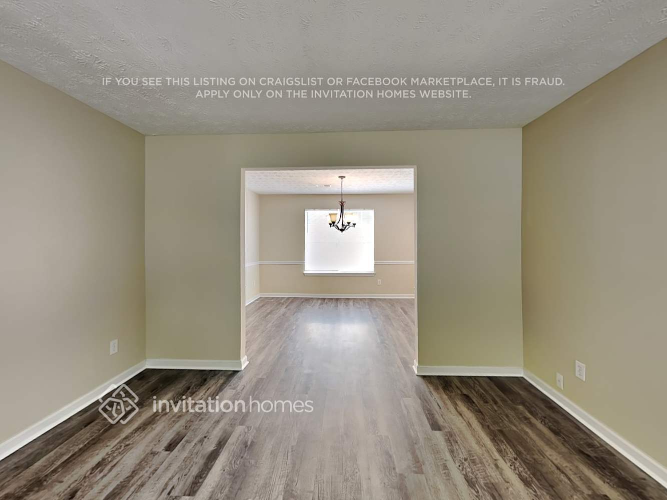 Building Photo - 2549 Mead Ct