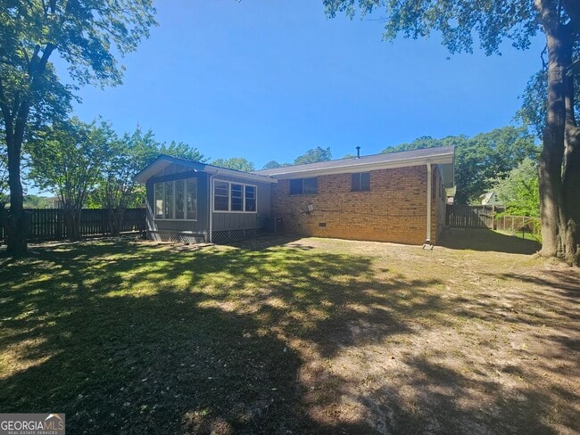 Building Photo - 2293 Lanier Pl