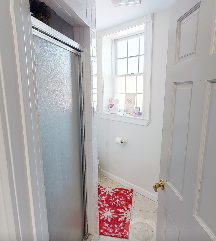 Building Photo - 4 Bishop Allen Dr