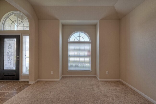Building Photo - 21644 Lexor Dr