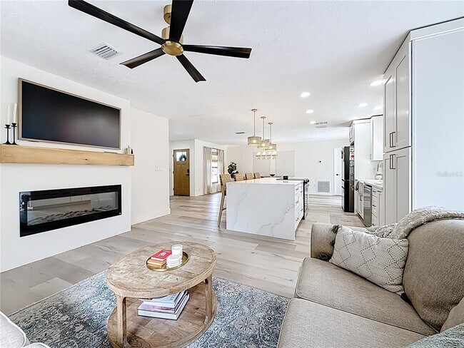 Building Photo - 2959 Laurel Ct