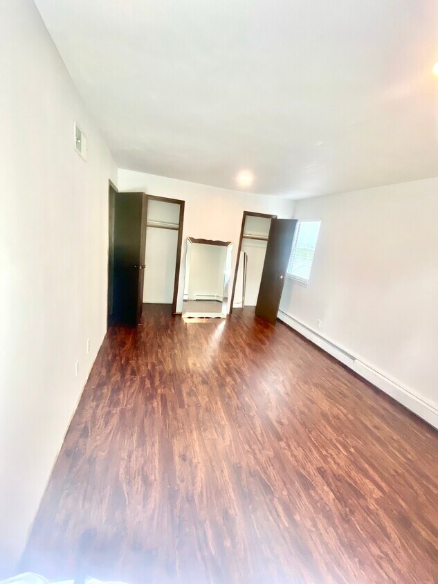 Bedroom Closets - 40 Convent Rd