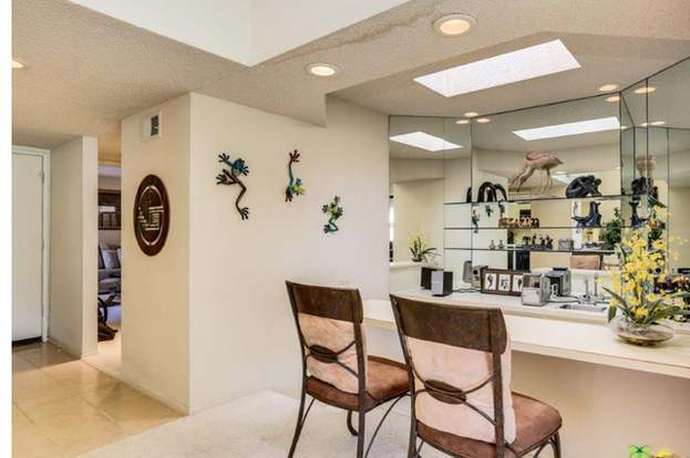 Building Photo - 7500 Regency Dr