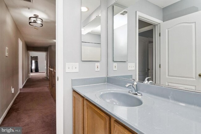 Building Photo - 17013 Birch Leaf Terrace