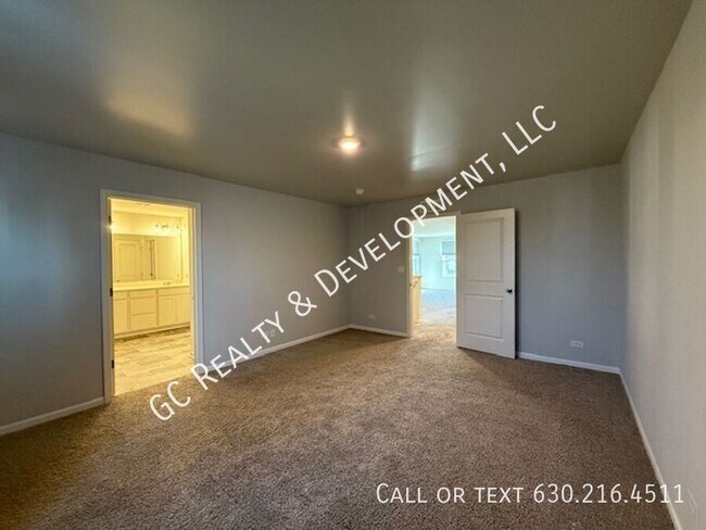 Building Photo - 1694 Cottage Dr