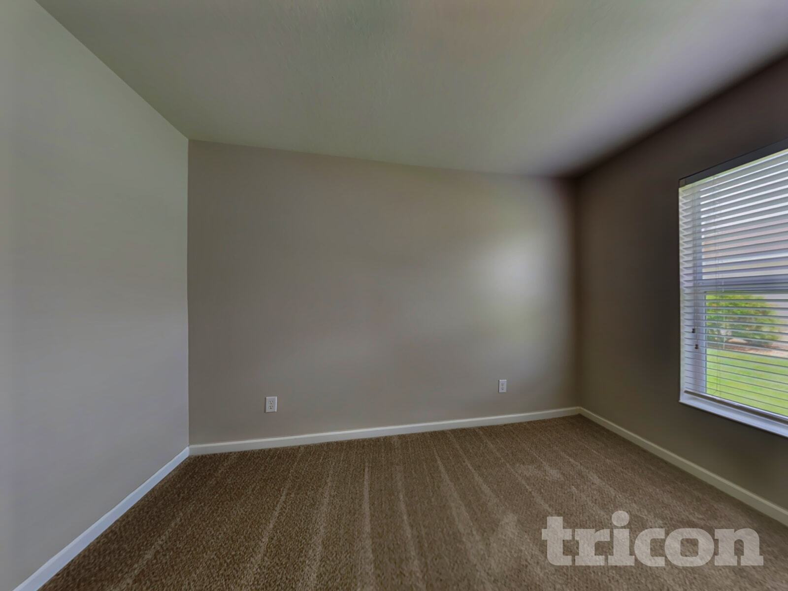 Building Photo - 5010 98th Ave E