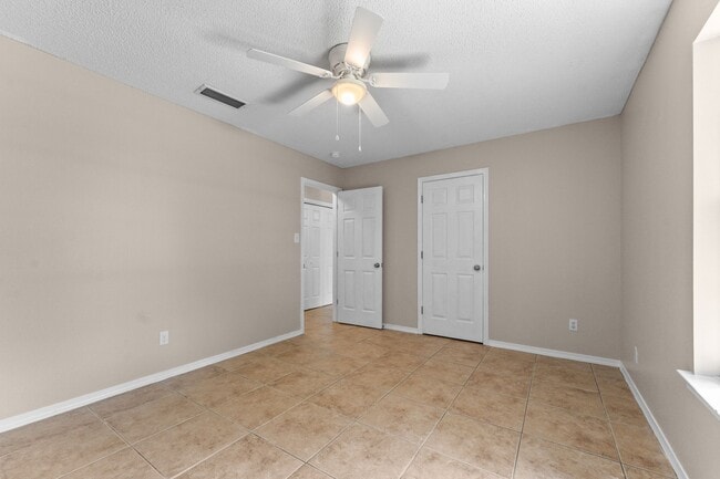 Building Photo - 20952 Liberty Ln