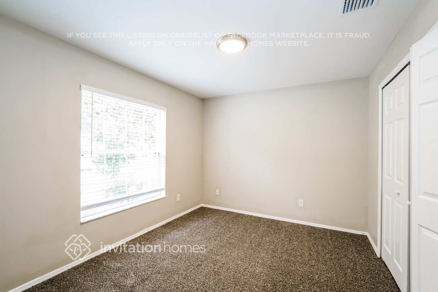 Building Photo - 30751 Sonnet Glen Dr