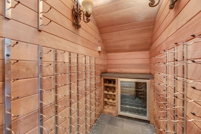 Building Photo - Exquisite 1.3-Acre French-Style Estate by Alford Custom Homes – Available for Lease!