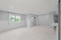 Building Photo - 1259 SW 46th Ave