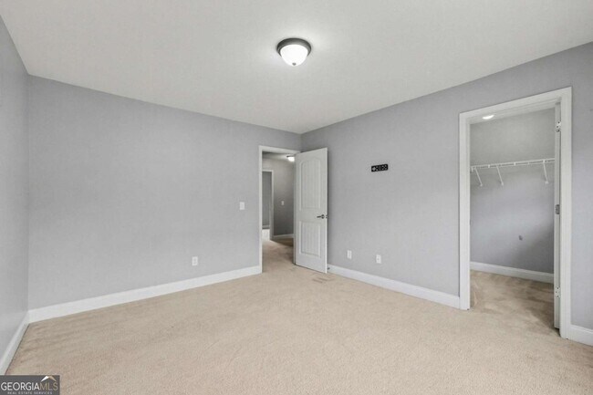 Building Photo - 4072 Creekrun Cir