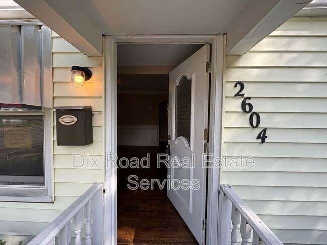 Building Photo - 2604 Hilda Ave