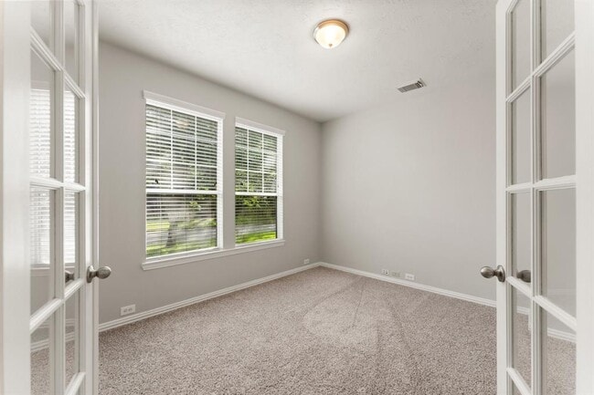Building Photo - 59 Chipwyck Way