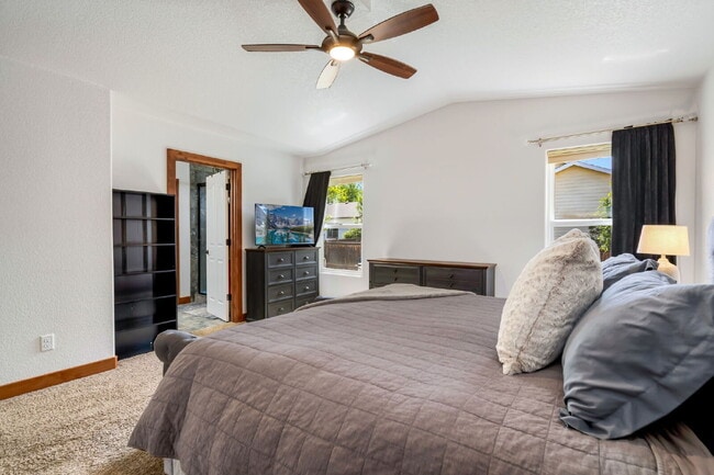 Building Photo - 3/2 Ranch Style Home in Berthoud!