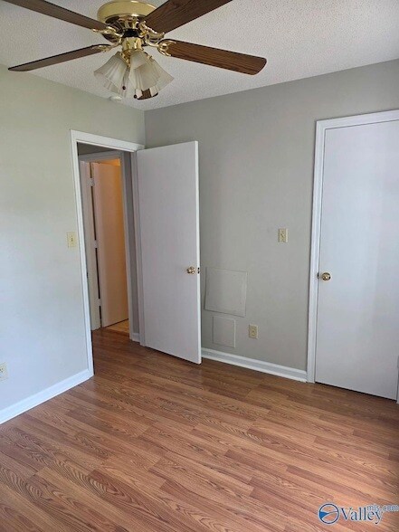 Building Photo - 218 Cypress Creek Dr