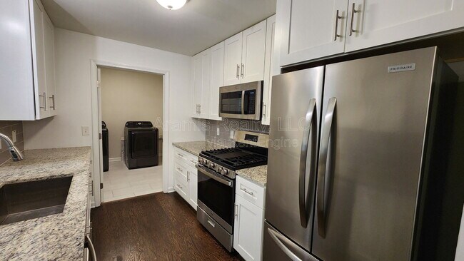 Building Photo - 3775 Tree Bark Trail