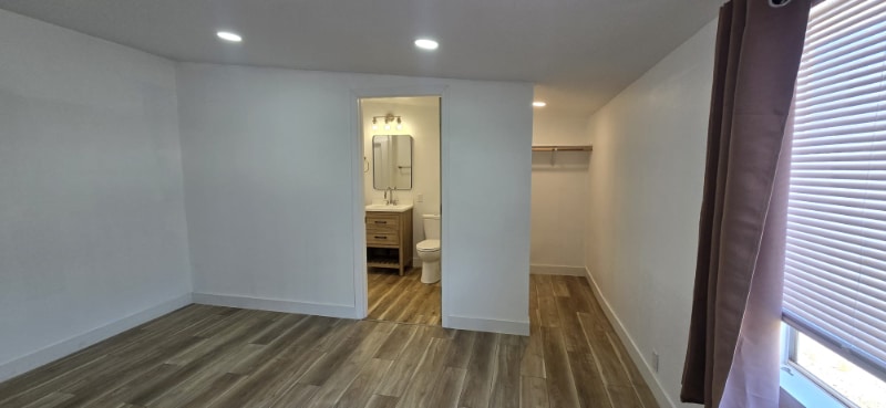 Building Photo - 1733 Ophir Dr