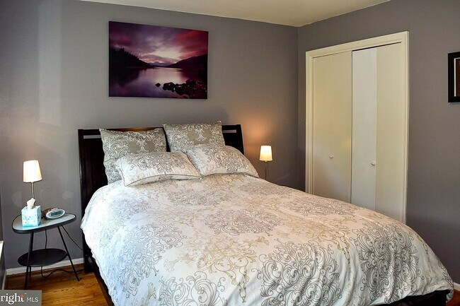 Building Photo - Extensively Renovated 4-Bedroom Home in Prime Location! Unbelievable custom kitchen.