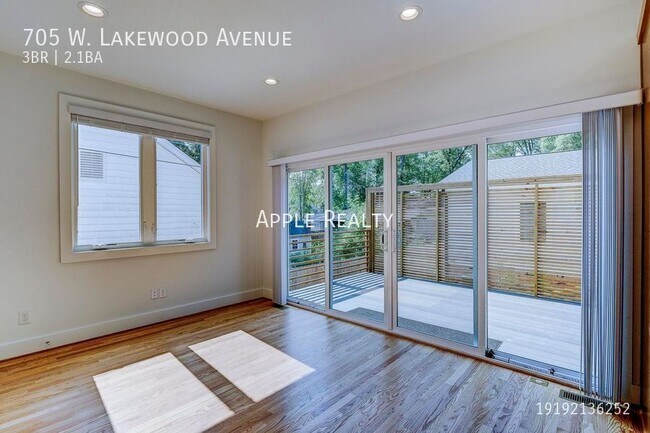 Building Photo - 705 W Lakewood Ave