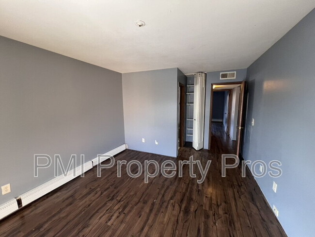Building Photo - 4253 W Rivers Edge Cir