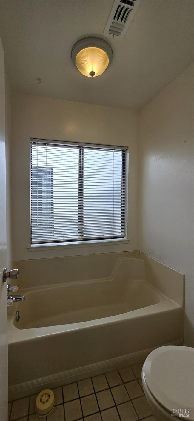 Building Photo - 232 Grand Canyon Dr