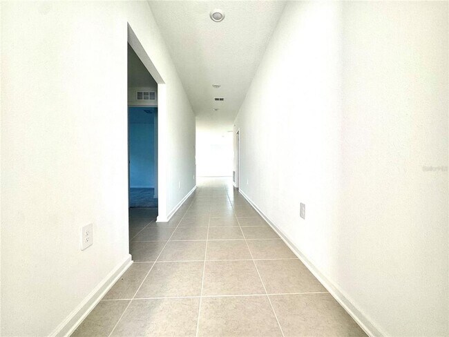 Building Photo - 3476 Chinotto Dr