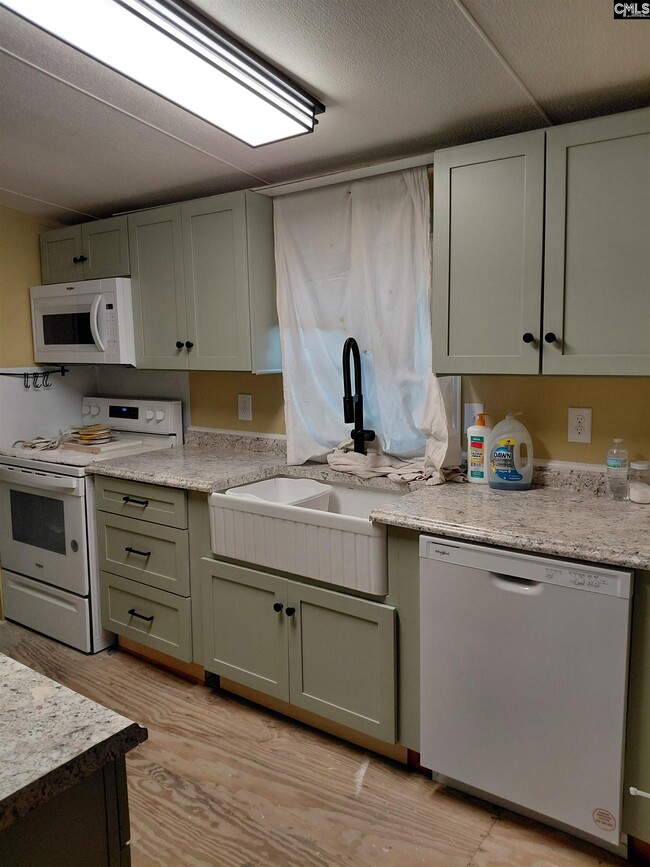 Building Photo - 3725 Fish Hatchery Rd