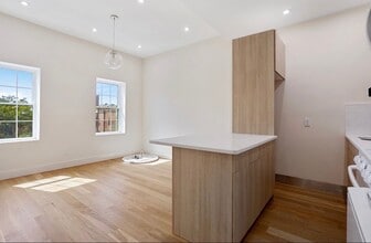 Building Photo - 393 Atlantic Ave